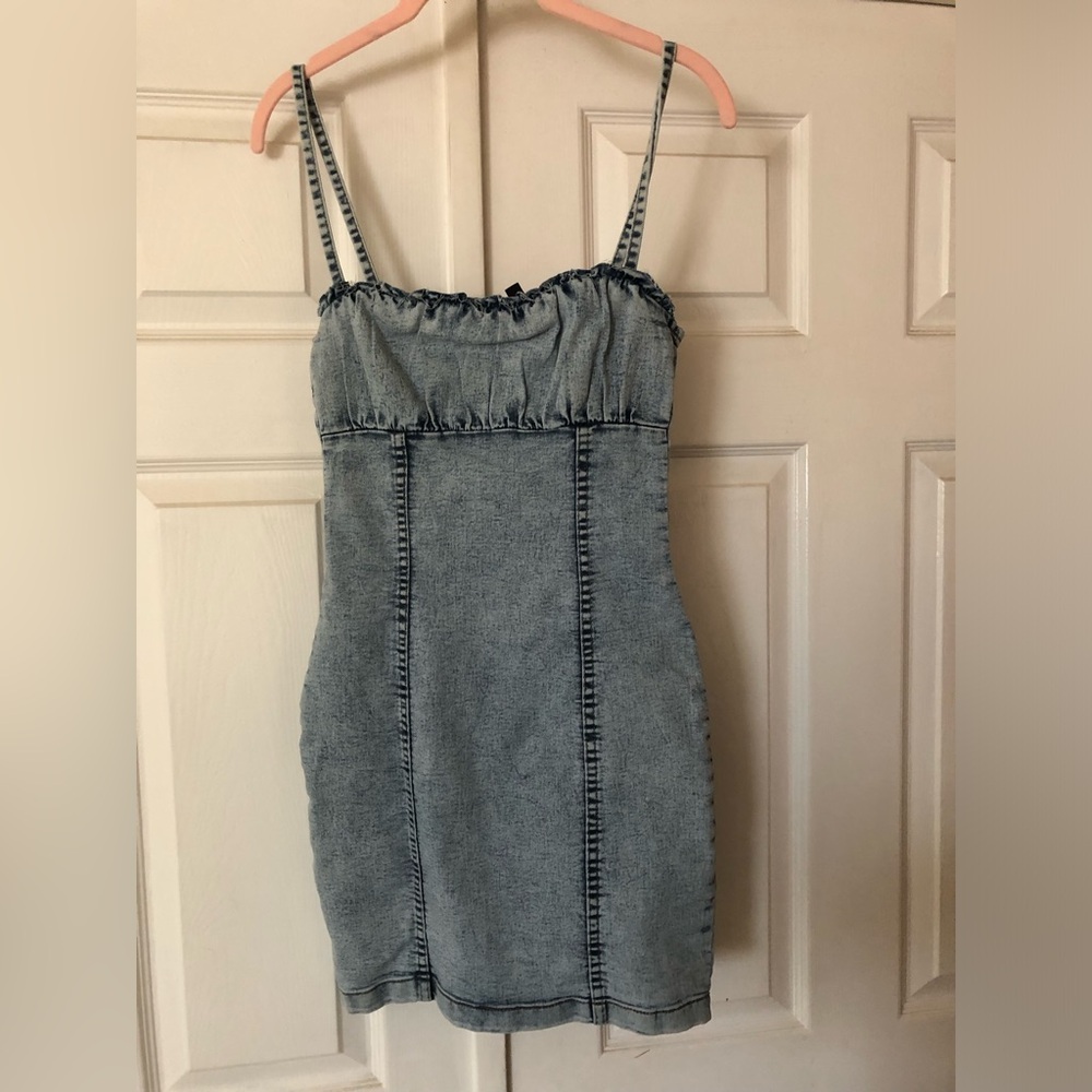 Denim dress acid wash size XS bodycon style Never worn
